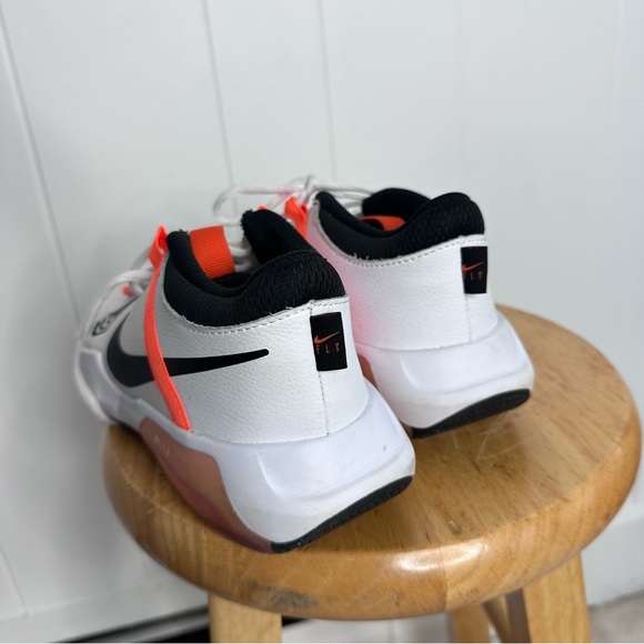Nike Kids Air Zoom Crossover GS in White Safety Orange - Picture 9 of 12